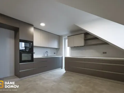 Pronájem bytu 3+1, Dubňany, Komenského, 129 m2