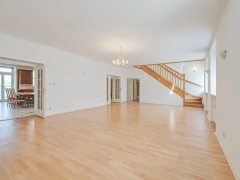 Pronájem bytu 4+1, Praha - Vinohrady, Italská, 205 m2