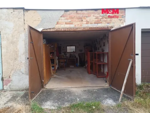 Prodej garáže, Komárov, 28. října, 19 m2