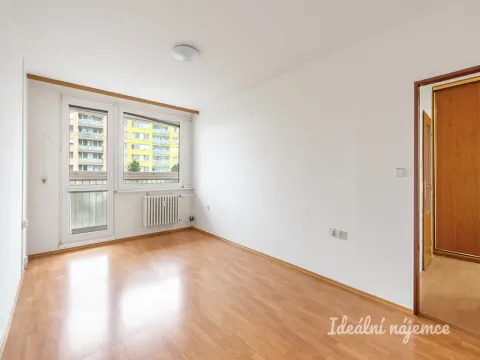 Pronájem bytu 2+kk, Praha - Kamýk, Smotlachova, 48 m2