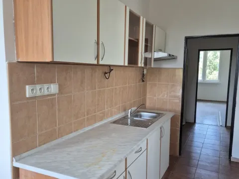 Pronájem bytu 2+1, Děčín - Děčín VI-Letná, 70 m2