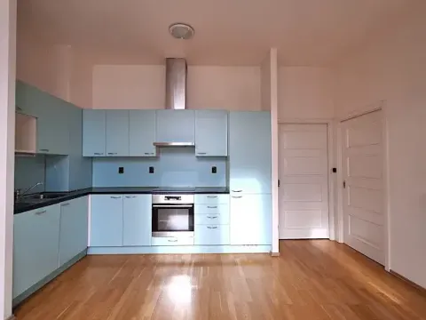 Pronájem bytu 2+kk, Praha - Žižkov, Roháčova, 60 m2