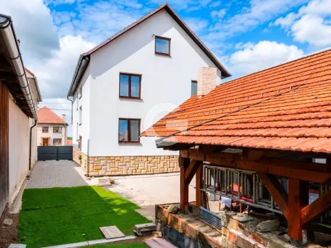 Prodej rodinného domu, Petrůvka, 214 m2