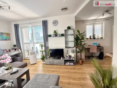 Prodej bytu 2+kk, Mělník, Slovany, 54 m2