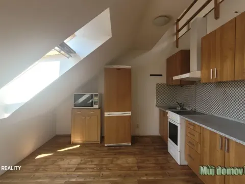 Pronájem bytu 3+kk, Praha - Radotín, Věštínská, 85 m2