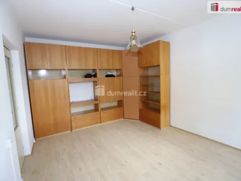 Pronájem bytu 1+1, Cheb, Dvořákova, 36 m2