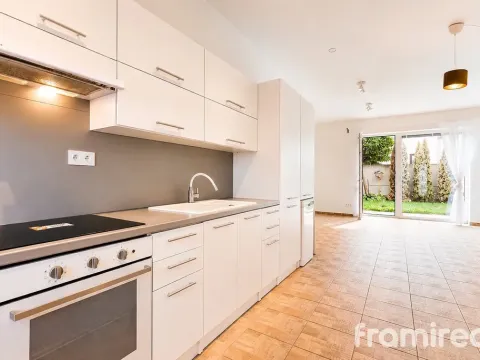 Prodej bytu 3+kk, Znojmo, Smutného, 79 m2
