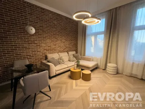 Pronájem bytu 2+kk, Praha - Vinohrady, U Zvonařky, 55 m2