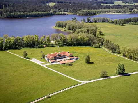 Prodej bytu 3+kk, Horní Planá, 117 m2