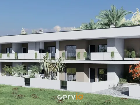 Prodej bytu 1+1, Marrazes,, 50 m2