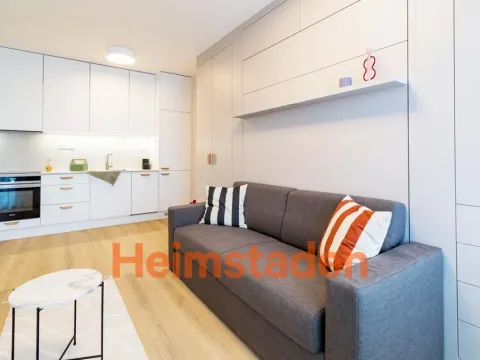 Pronájem bytu 1+kk, Praha - Holešovice, Vrbenského, 37 m2