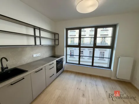 Pronájem bytu 1+kk, Brno - Zábrdovice, Bratislavská, 24 m2