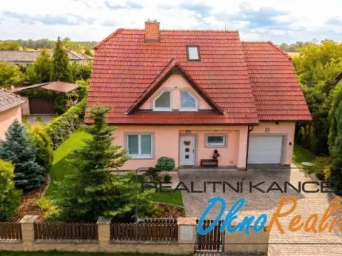 Prodej rodinného domu, Grymov, 244 m2