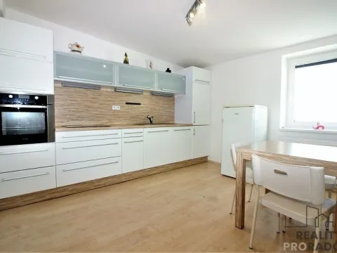 Pronájem bytu 1+1, Znojmo, Vídeňská třída, 28 m2