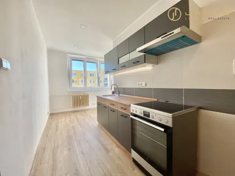 Pronájem bytu 1+1, Kadaň, Na Podlesí, 37 m2