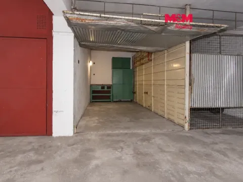 Prodej garáže, Plzeň - Doubravka, Ke Špitálskému lesu, 14 m2