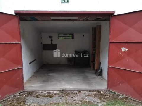 Prodej garáže, Horní Slavkov, U Lesoparku, 20 m2