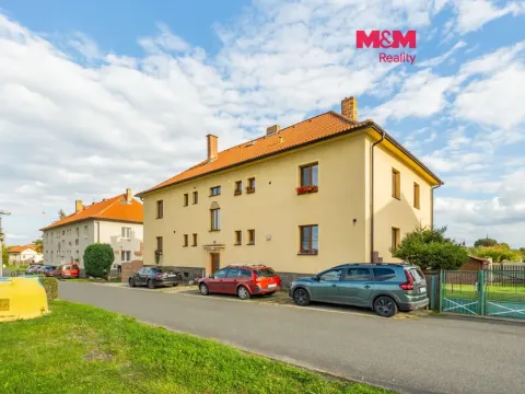 Prodej bytu 3+1, Blatno, 69 m2