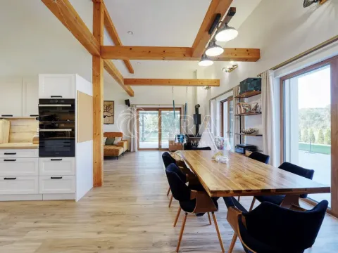 Prodej rodinného domu, Libějovice - Nestanice, 350 m2