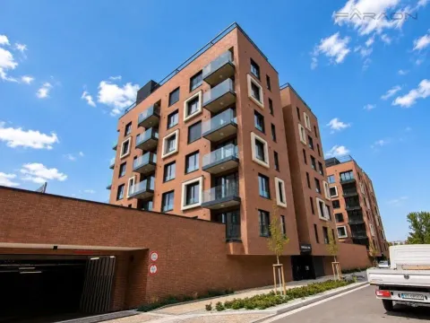 Pronájem bytu 2+kk, Praha - Karlín, Švarcova, 55 m2