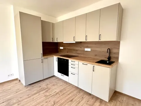 Prodej bytu 2+kk, Praha - Letňany, Rýmařovská, 36 m2