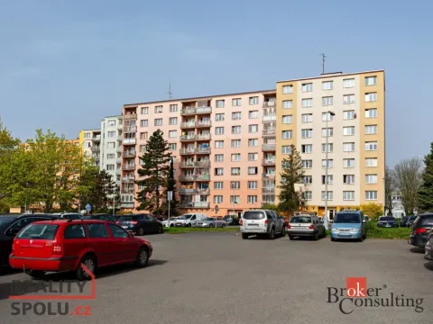 Prodej bytu 1+1, Plzeň - Severní Předměstí, Komenského, 33 m2