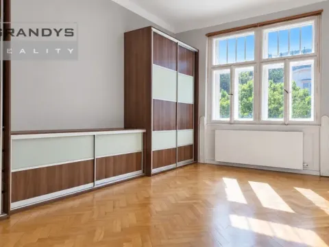 Pronájem bytu 3+1, Praha - Bubeneč, Čechova, 104 m2