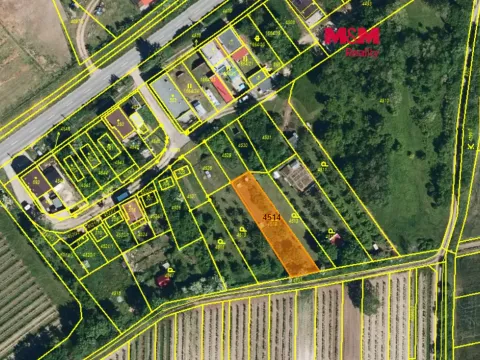 Prodej zahrady, Brod nad Dyjí, 449 m2
