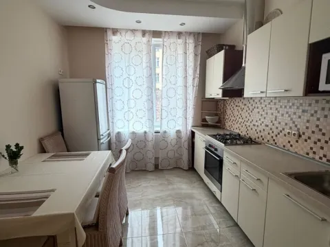 Pronájem bytu 2+1, Karlovy Vary - Rybáře, Šmeralova, 73 m2
