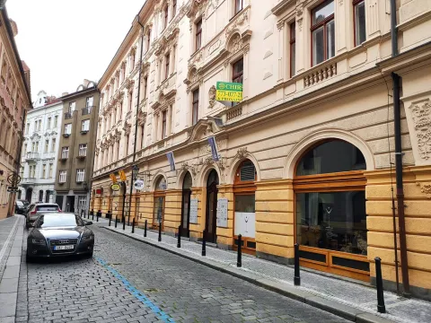Pronájem kanceláře, Praha - Staré Město, Týnská, 228 m2