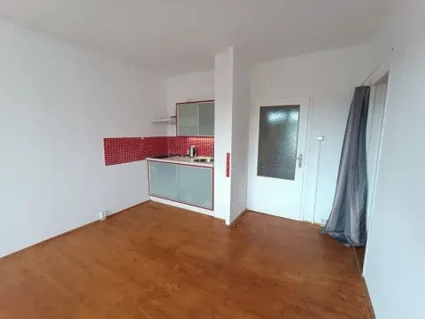Pronájem bytu 1+kk, Praha - Modřany, Pertoldova, 29 m2