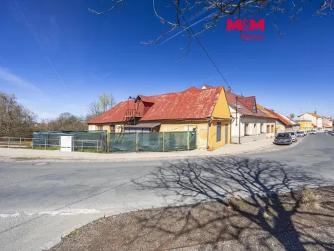 Prodej rodinného domu, Kostelec nad Černými lesy - Kostelec nad Černými Lesy, Pražská, 450 m2