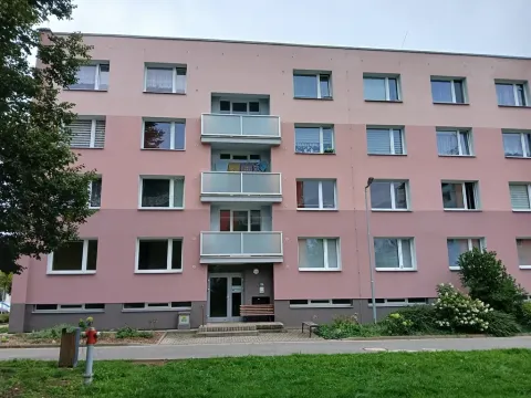 Prodej bytu 3+1, Hostinné, Horní brána, 70 m2