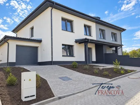 Prodej rodinného domu, Lipová, 153 m2