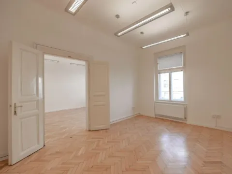 Pronájem kanceláře, Praha - Nové Město, Klimentská, 104 m2