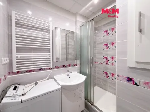 Pronájem bytu 2+kk, Česká Lípa, Na Svahu, 40 m2
