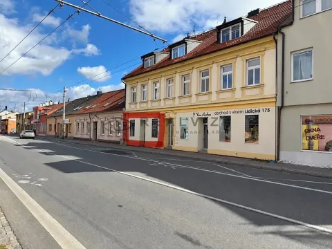 Pronájem obchodního prostoru, České Budějovice, Lidická tř., 50 m2