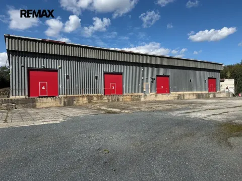 Pronájem skladu, Veleň, K Cihelně, 1100 m2