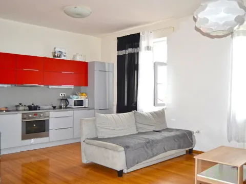 Pronájem bytu 2+kk, Pardubice - Zelené Předměstí, K Višňovce, 50 m2