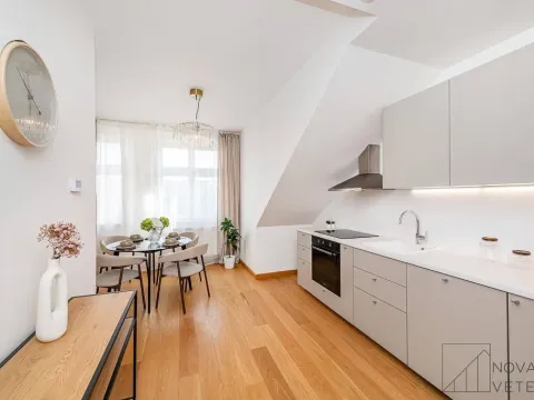 Prodej bytu 3+1, Praha - Vinohrady, Chodská, 117 m2