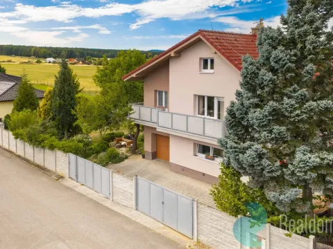 Prodej rodinného domu, Litvínovice - Mokré, 244 m2