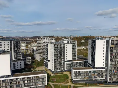 Pronájem garážového stání, Praha - Modřany, Mezi vodami, 13 m2