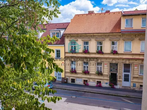 Prodej rodinného domu, České Budějovice - České Budějovice 7, Komenského, 243 m2