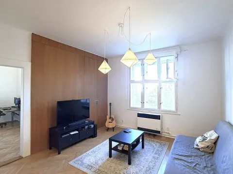 Pronájem bytu 2+1, Praha - Žižkov, Ambrožova, 64 m2