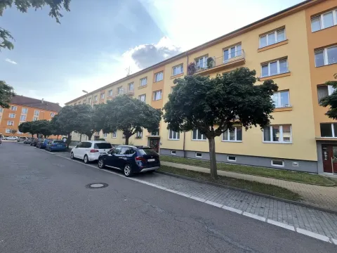 Pronájem bytu 3+kk, Pardubice, Benešovo náměstí, 62 m2