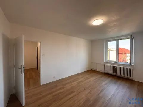 Pronájem bytu 1+1, Jirkov, Ervěnická, 35 m2