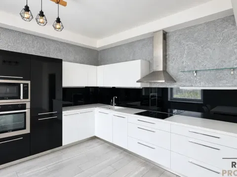 Pronájem bytu 2+kk, Hodonín, Skácelova, 55 m2