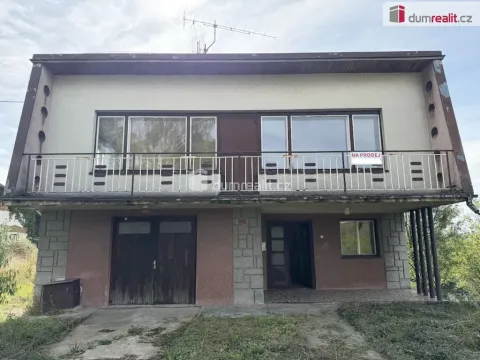Prodej rodinného domu, Svárov, 180 m2