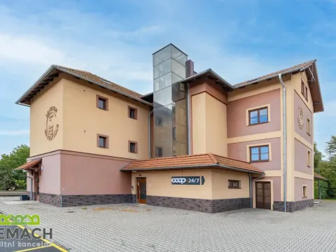 Pronájem bytu 1+kk, Uherské Hradiště, Na Stavidle, 27 m2