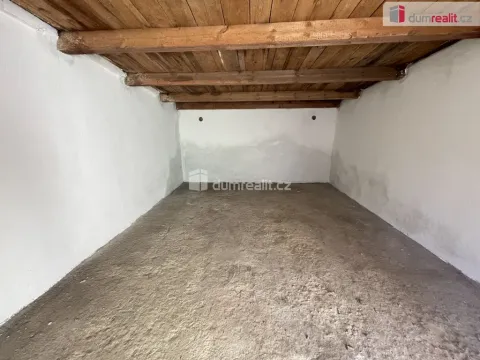 Pronájem garáže, Příbram, Slunná, 21 m2